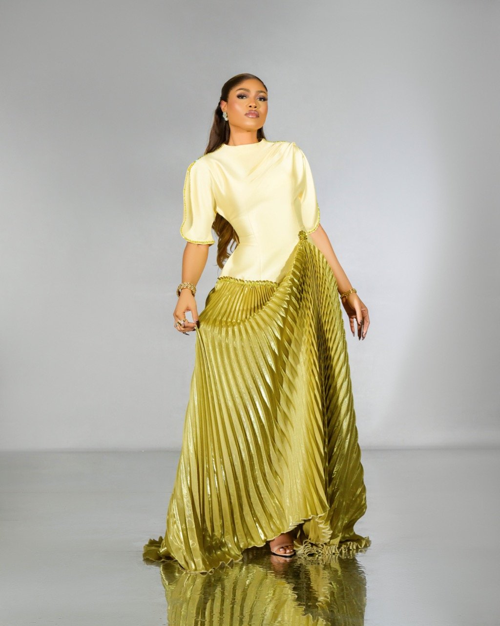 Amara Dress - Buttery Yellow & Olive Green