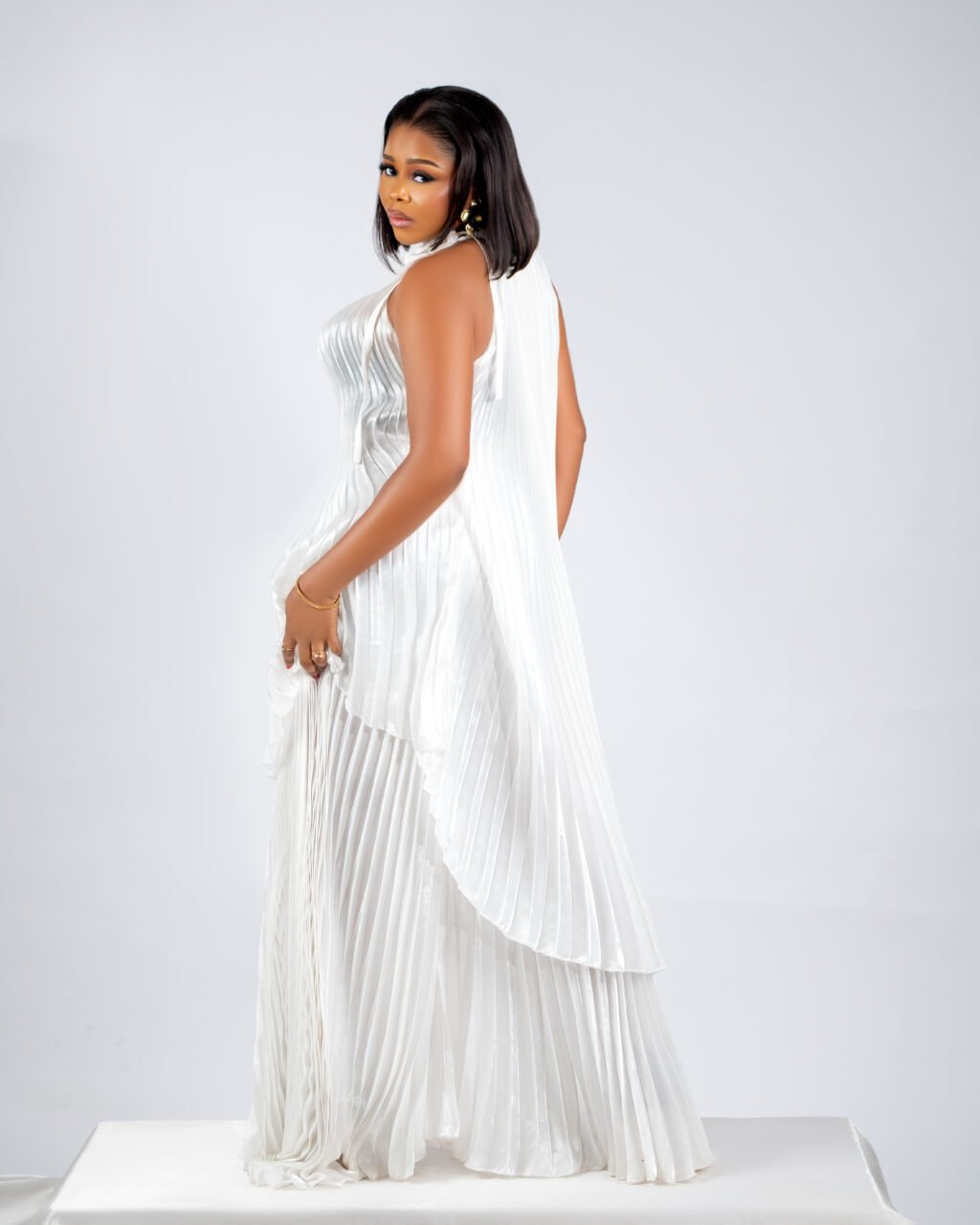 LYRA Pleated Set - White